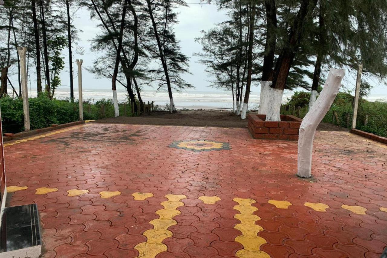 Suma Beach Resort Dāpoli Buitenkant foto