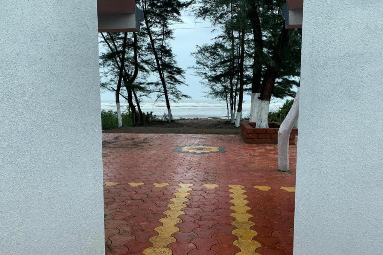 Suma Beach Resort Dāpoli Buitenkant foto