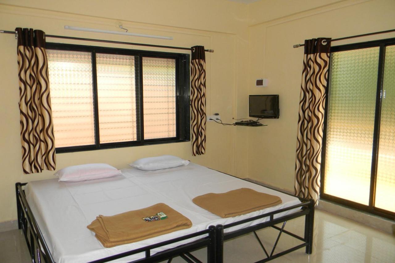 Suma Beach Resort Dāpoli Buitenkant foto